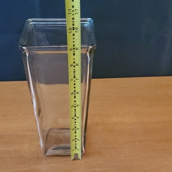 Vase - Picture 4 of 4